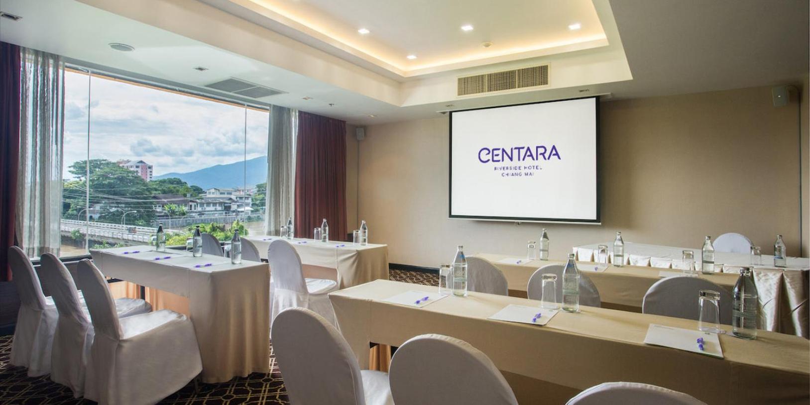 Hotel Centara Riverside Chiang Mai